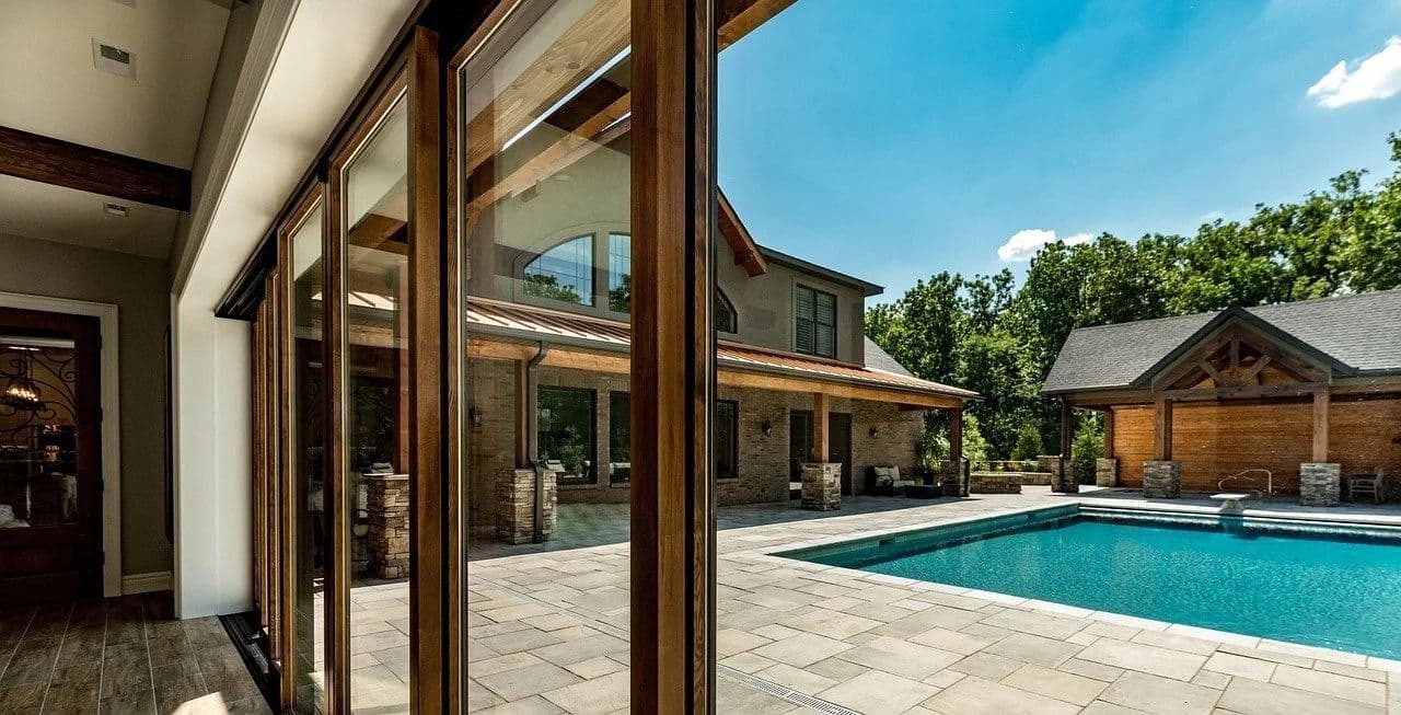 poolhouse
