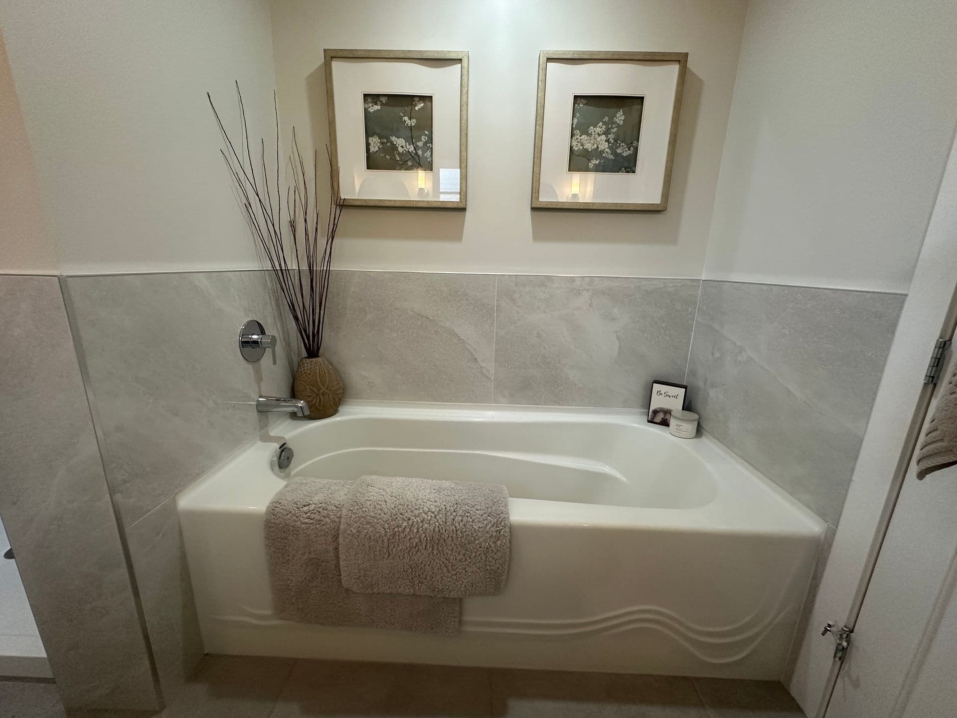 Pitt Meadows Bathroom image 3